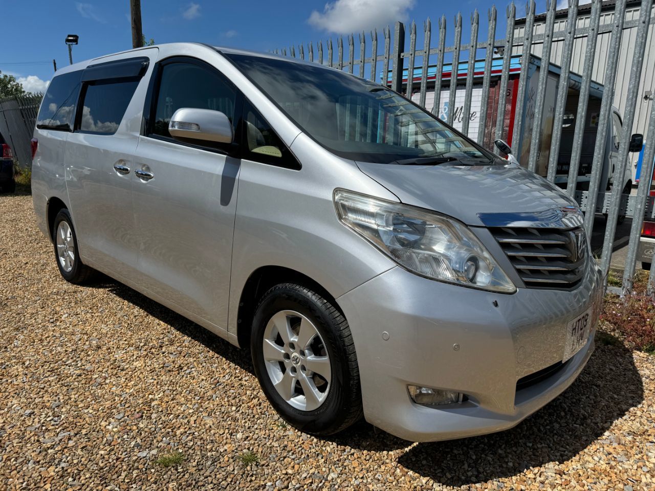 2009 Toyota Alphard